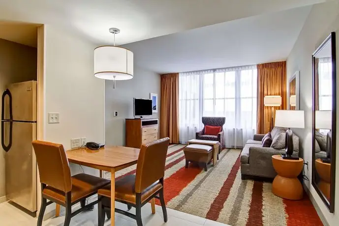 Homewood Suites by Hilton Cincinnati-Downtown 