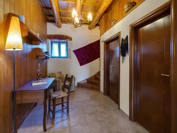 Traditional Ioannis Cottage 