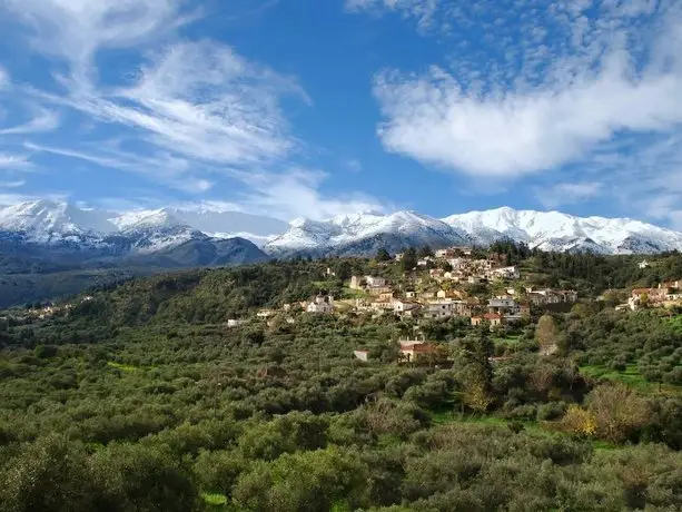 Traditional Ioannis Cottage 