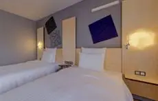 Dom Hotel NEO 