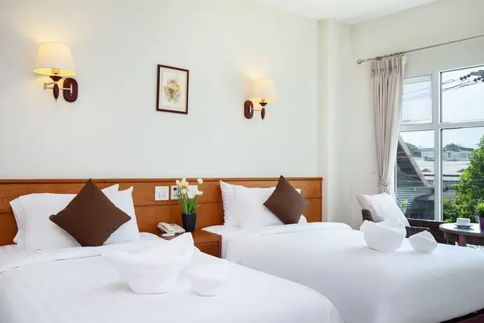 Kanchanaburi City Hotel 