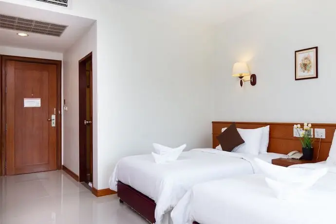 Kanchanaburi City Hotel 