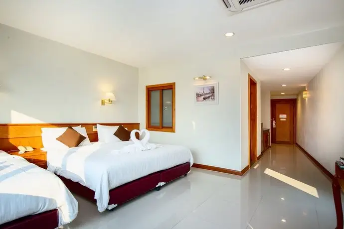 Kanchanaburi City Hotel 