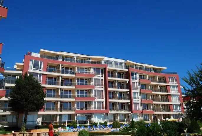 Aurelia Beach Complex