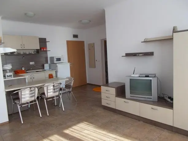 Apartamenti Zhelezovi 