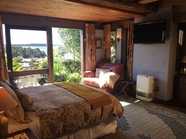 Matua Lodge