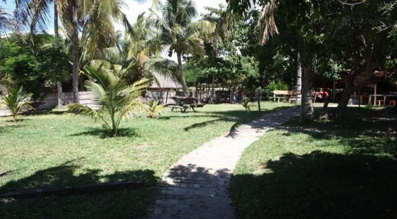 Baobab Beach Resort and Backpackers 