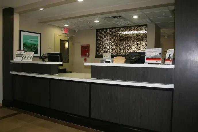 Candlewood Suites College Station