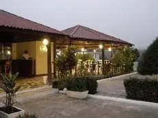 Shine Hotel Kasoa 