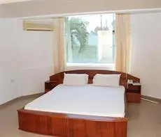 Shine Hotel Kasoa 