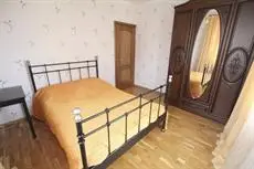 2-Rooms Apartment In Centre Ufa 