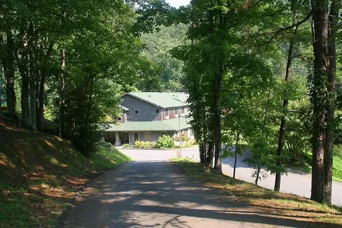 Nantahala Village