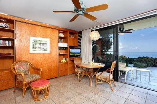 Punahoa Oceanfront Vacation Rentals 