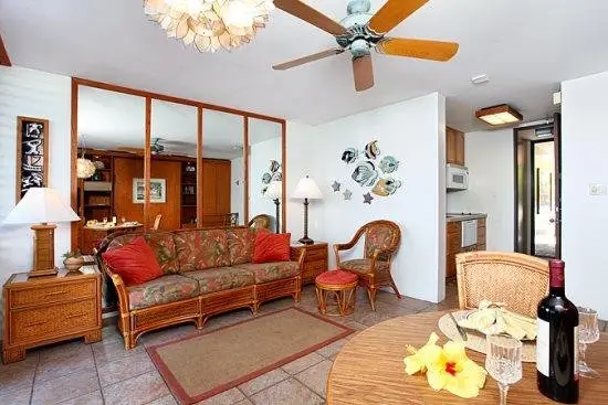 Punahoa Oceanfront Vacation Rentals 