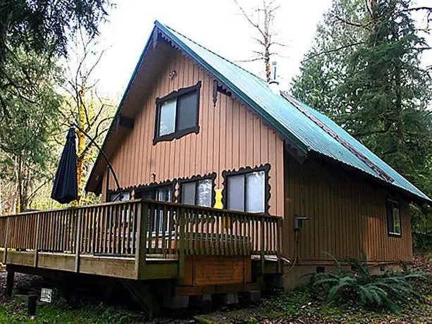 Olsen Cabin 22