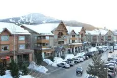 Marketplace Lodge by Whistler Retreats 