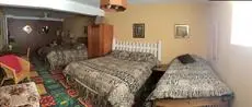 Country Charm Bed & Breakfast 