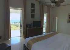 Ocean West Boutique Hotel 