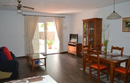 Apartamentos Natura World 