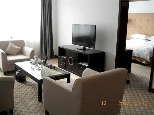 Yijing Holiday Hotel Linyi 