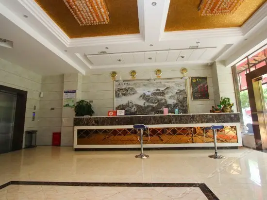 Huahan Hotel