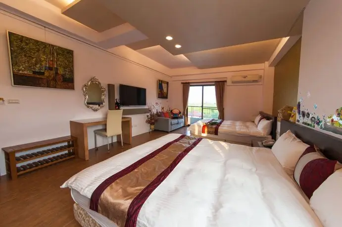 Riverbank B&B Dongshan Township