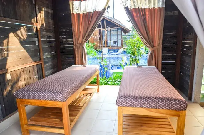 Gili Air Lagoon Resort 