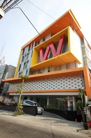 The Win Hotel Surabaya 