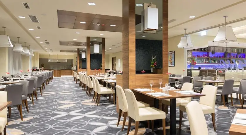 DoubleTree by Hilton Krakow Hotel & Convention Center 