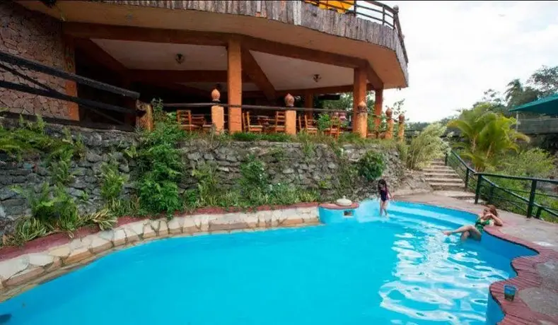 Jarabacoa River Club & Resort 