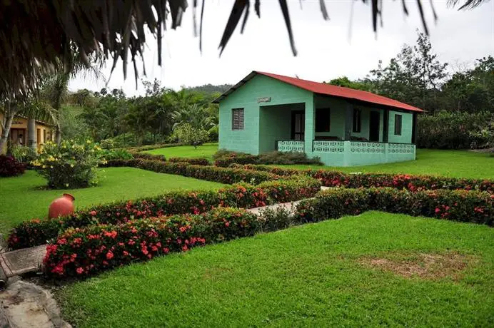 Los Bohios Campo Anil