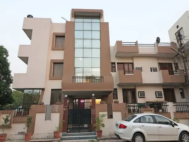 OYO 598 Hotel B K House Noida