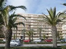 Interhome - Appartement sur front de mer 