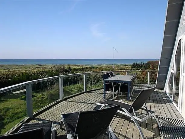 Six-Bedroom Holiday home in Blavand 3 