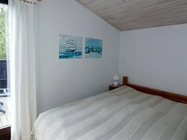 Three-Bedroom Holiday home in Blavand 5 