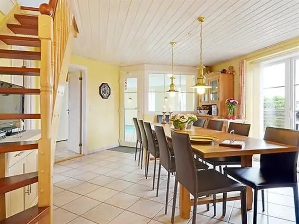 Six-Bedroom Holiday home in Blavand 1 