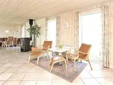 Six-Bedroom Holiday home in Blavand 4 