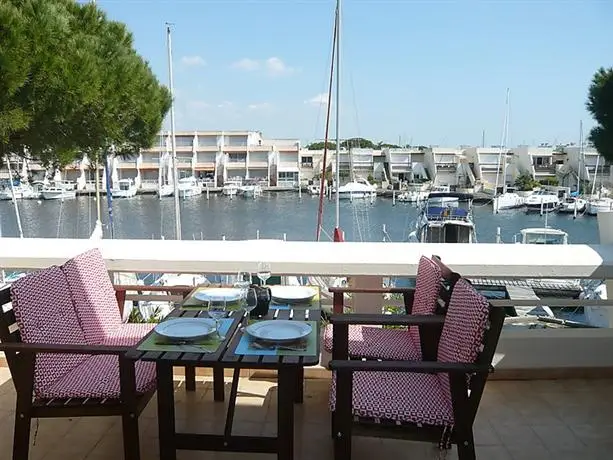 Interhome - Marinas les Regates