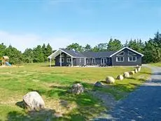 Nine-Bedroom Holiday home in Blavand 4 