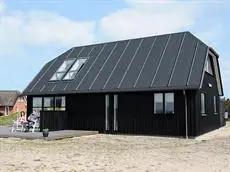 Three-Bedroom Holiday home in Blavand 40 