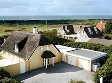 Four-Bedroom Holiday home in Blavand 6 