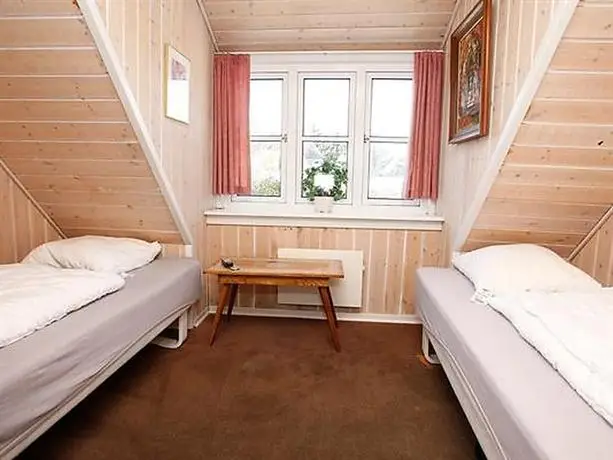 Four-Bedroom Holiday home in Blavand 6 