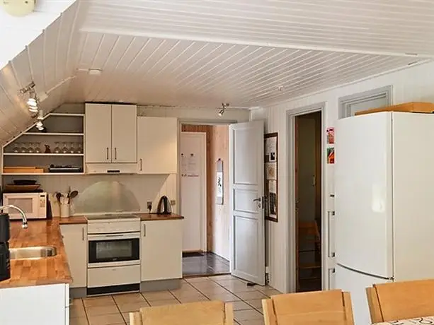 Four-Bedroom Holiday home in Blavand 7 