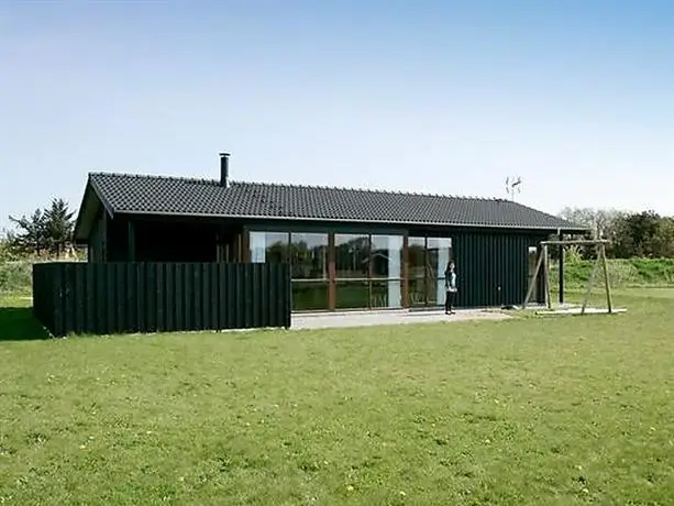 Four-Bedroom Holiday home in Hadsund 15