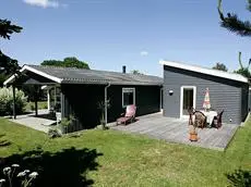 Four-Bedroom Holiday home in Hadsund 16 