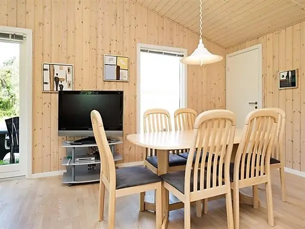 Three-Bedroom Holiday home in Vig 1