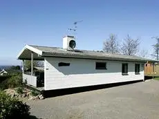 Two-Bedroom Holiday home in Allinge 2 