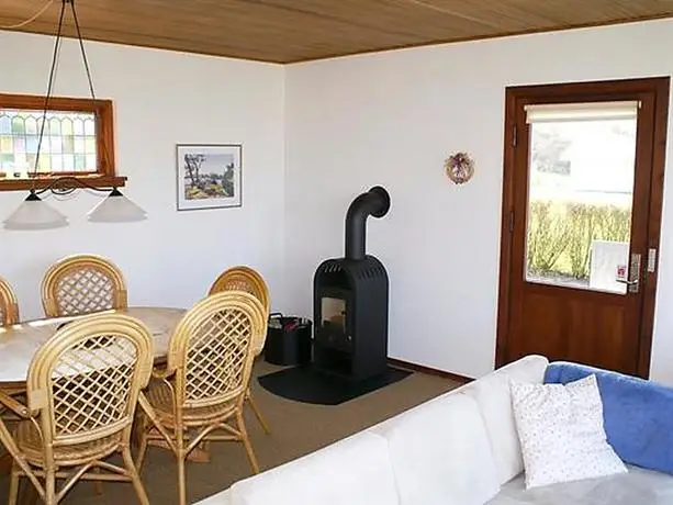 Two-Bedroom Holiday home in Allinge 2 