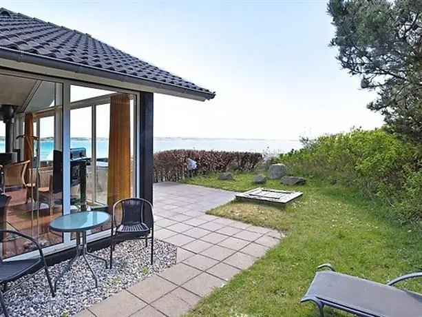 Five-Bedroom Holiday home in Ebeltoft 4 