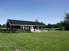 Four-Bedroom Holiday home in Hadsund 18 